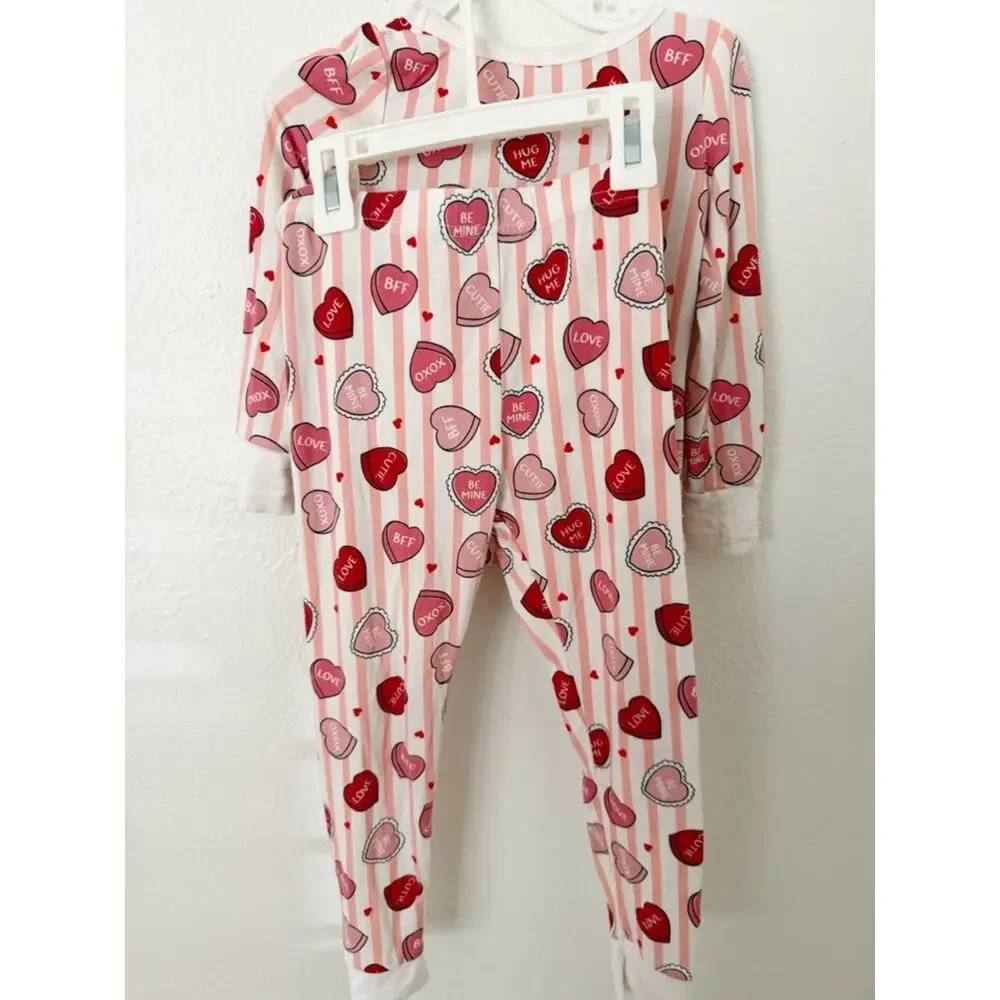 NWOT Caden Lane Heart Print Pajama Set Sz 2T
